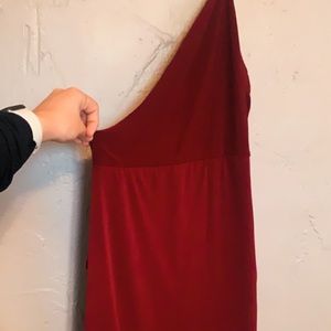 Long burgundy dress with slit down right leg